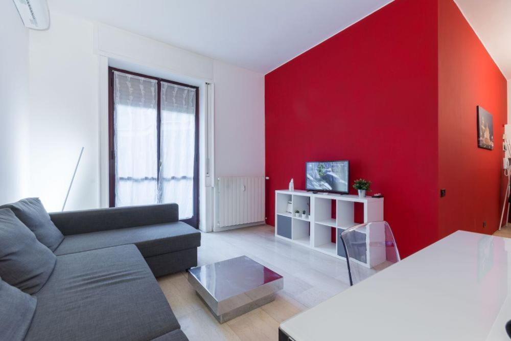 Hbhall Loreto 19 Apartment Milano Eksteriør bilde